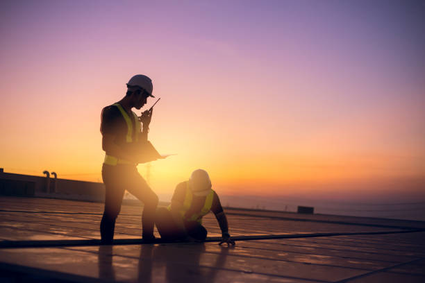 Best Commercial Roof Installation  in Shawnee Hills, OH